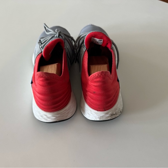 New Balance® Fresh Foam ROAV Men's Running Shoes - Picture 3 of 7